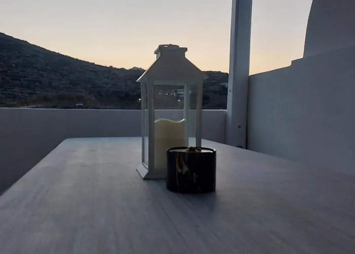 Apomero In Rochari Hébergement de vacances Pánormos